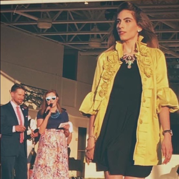 ✨Ryu Ruffle Jacket sz Small🌟 - Picture 4 of 5